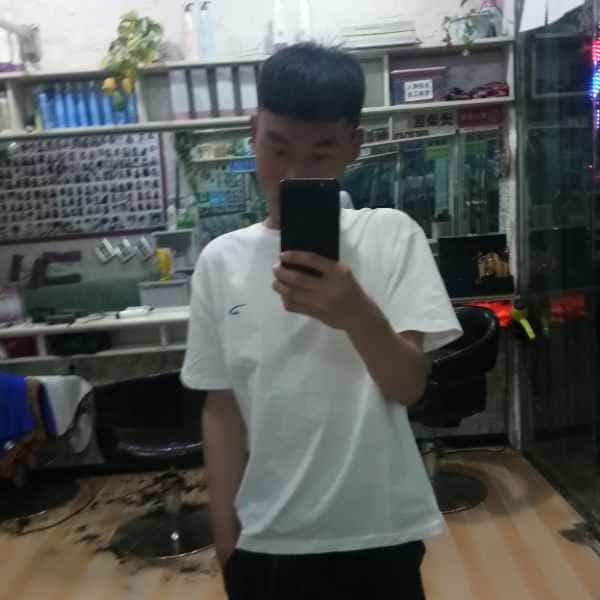 河南23岁单身帅哥真诚找对象-保亭征婚相亲网