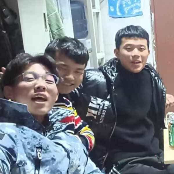 河南27岁单身帅哥真诚找对象-保亭征婚相亲网