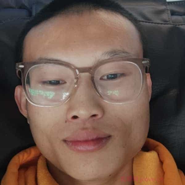 四川24岁单身帅哥真诚找对象-保亭征婚相亲网