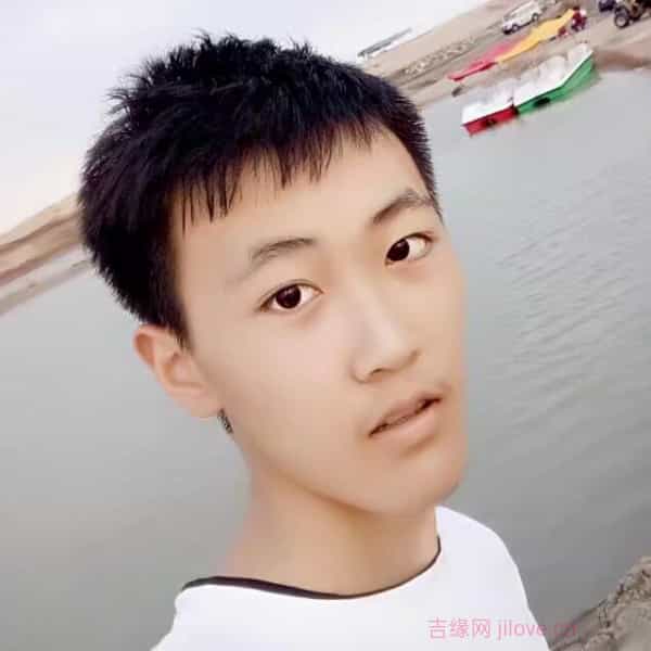 河南24岁单身帅哥真诚找对象-保亭征婚相亲网